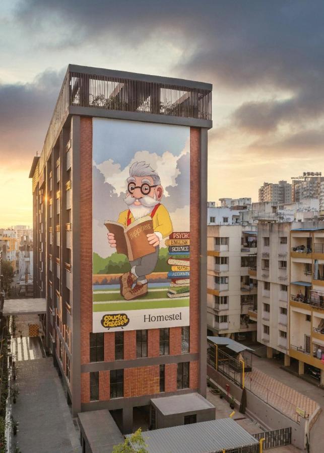 Couch & Cheese Homestel The Most Luxurious Hostel For Working Professionals & Students Pune Exterior photo